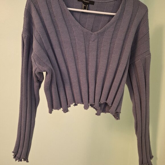 Cropped Sweater - Picture 2 of 3